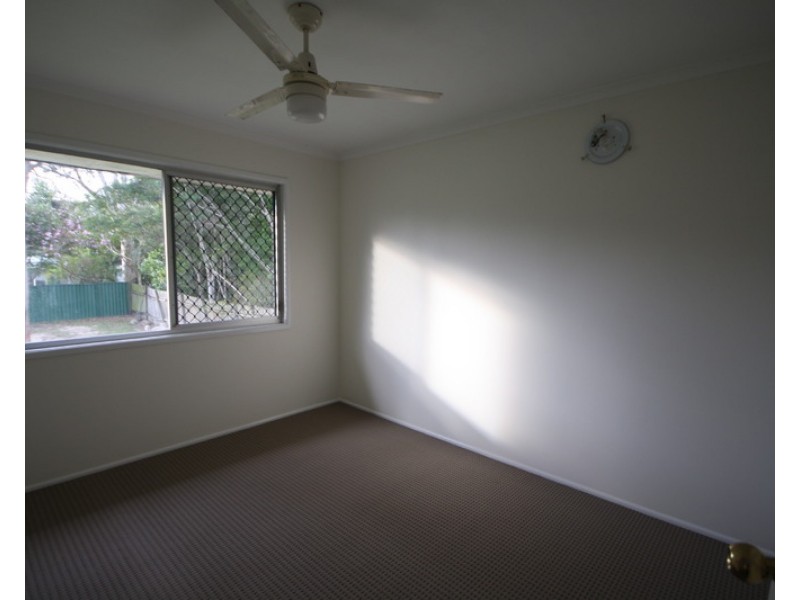 13 Balsa Street, Crestmead QLD 4132