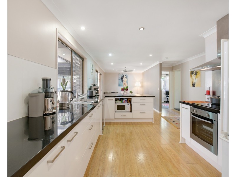 67 Flinders Crescent, Boronia Heights QLD 4124