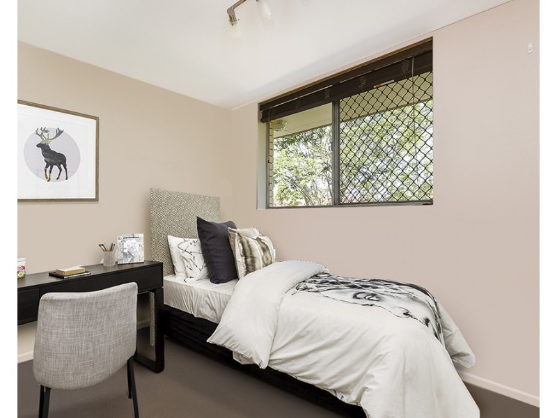 2/51 Gustavson Street, Annerley QLD 4103