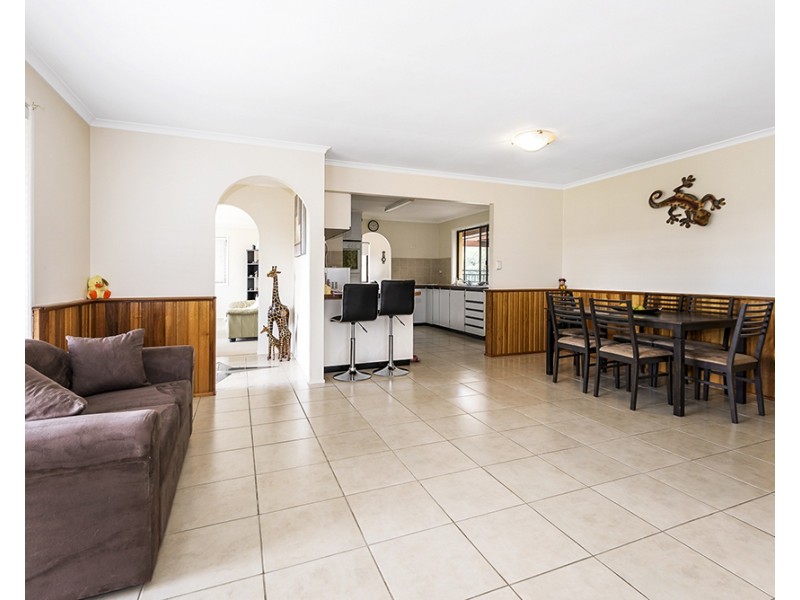 16 Olivia Drive, Kallangur QLD 4503