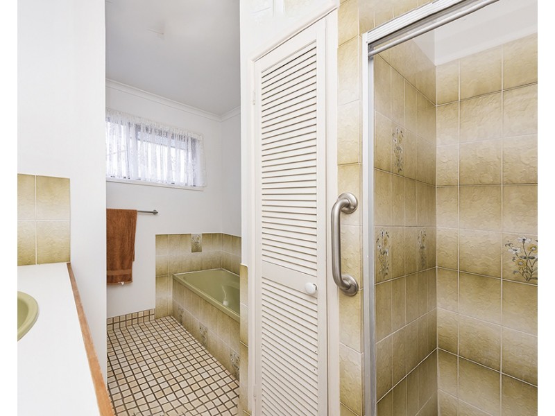 16 Olivia Drive, Kallangur QLD 4503