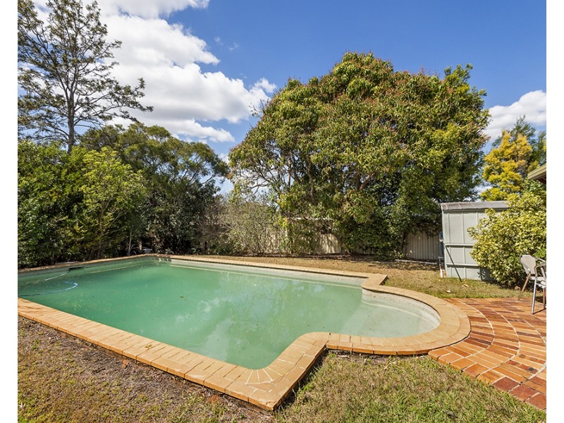 16 Olivia Drive, Kallangur QLD 4503