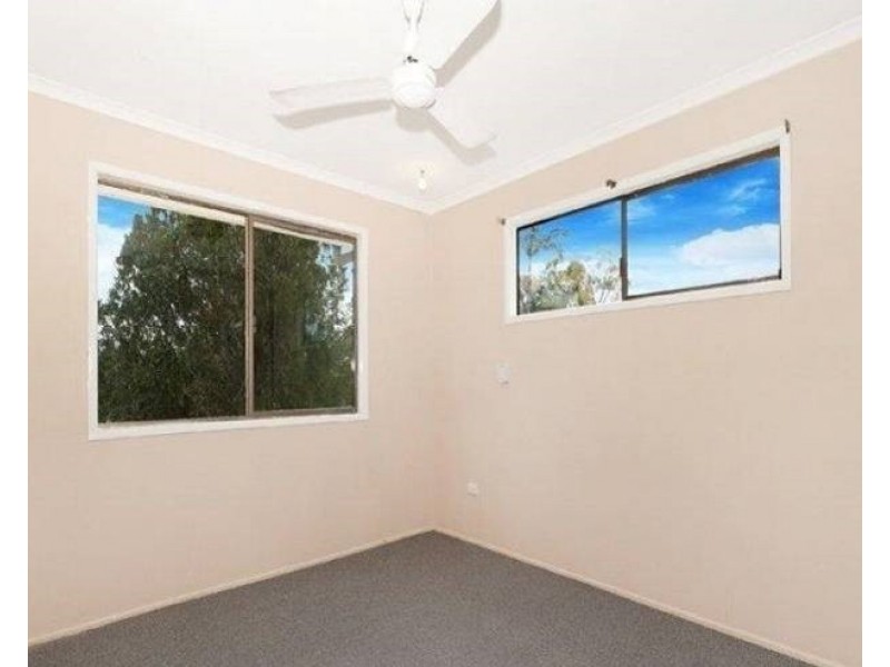 a/20 Cooneana Street, Bundamba QLD 4304