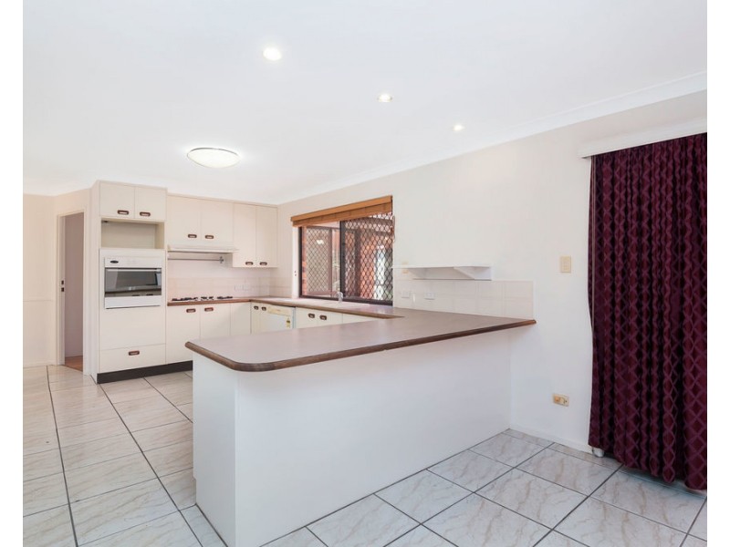 1  Harvard Court, Greenbank QLD 4124