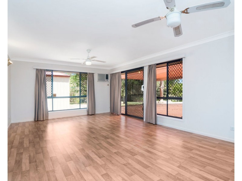 1  Harvard Court, Greenbank QLD 4124