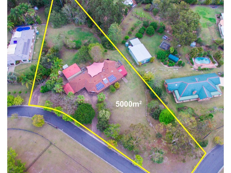 1  Harvard Court, Greenbank QLD 4124