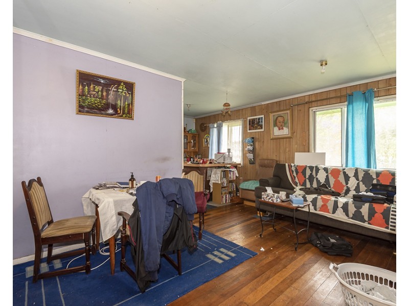 4 Benz Street, Logan Central QLD 4114