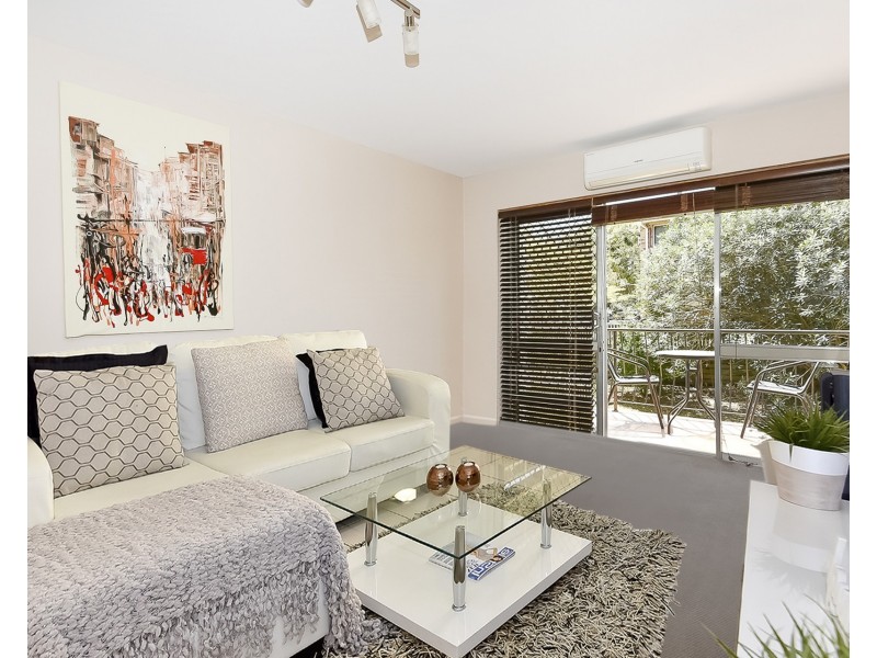 2/51 Gustavson Street, Annerley QLD 4103