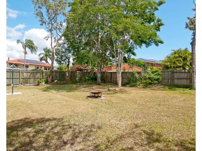 12 Hawkins Street, Springwood QLD 4127