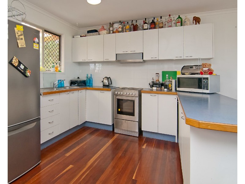 12 Hawkins Street, Springwood QLD 4127