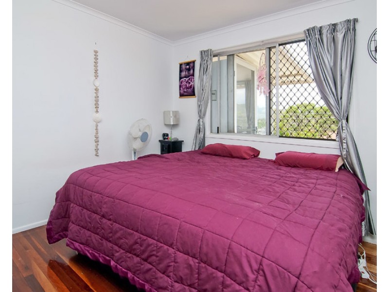 12 Hawkins Street, Springwood QLD 4127