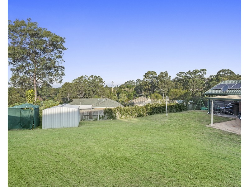 3 Sussanah Terrace, Edens Landing QLD 4207