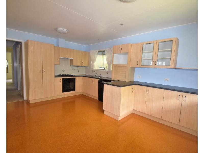 28 Bateman Street, Strathpine QLD 4500