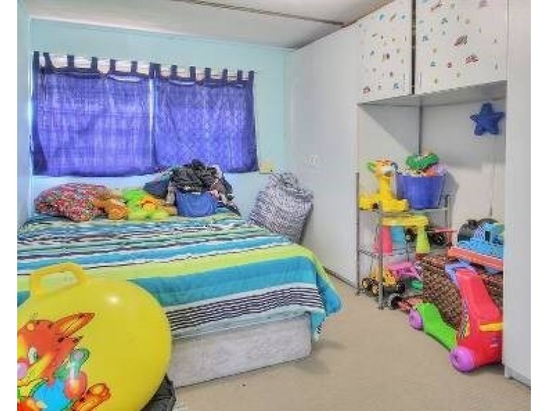 70 Pauline Street, Marsden QLD 4132