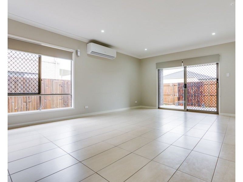 16 Hershey Close, Yarrabilba QLD 4207