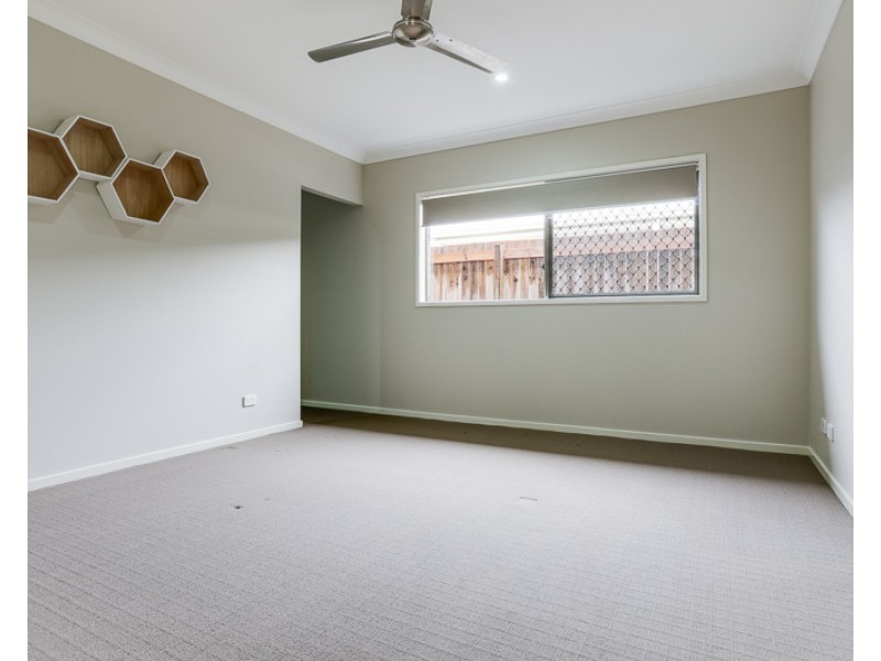 16 Hershey Close, Yarrabilba QLD 4207