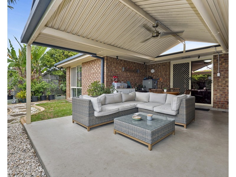 5 Horton Place, Forest Lake QLD 4078