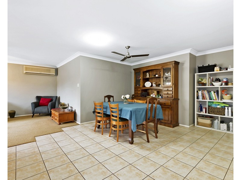 5 Horton Place, Forest Lake QLD 4078