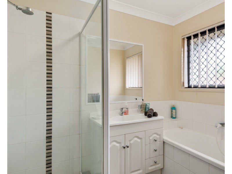 8 Adab Close, Boronia Heights QLD 4124