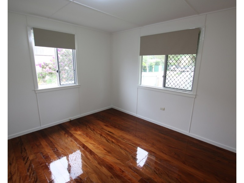 18 Pamela Crescent, Woodridge QLD 4114