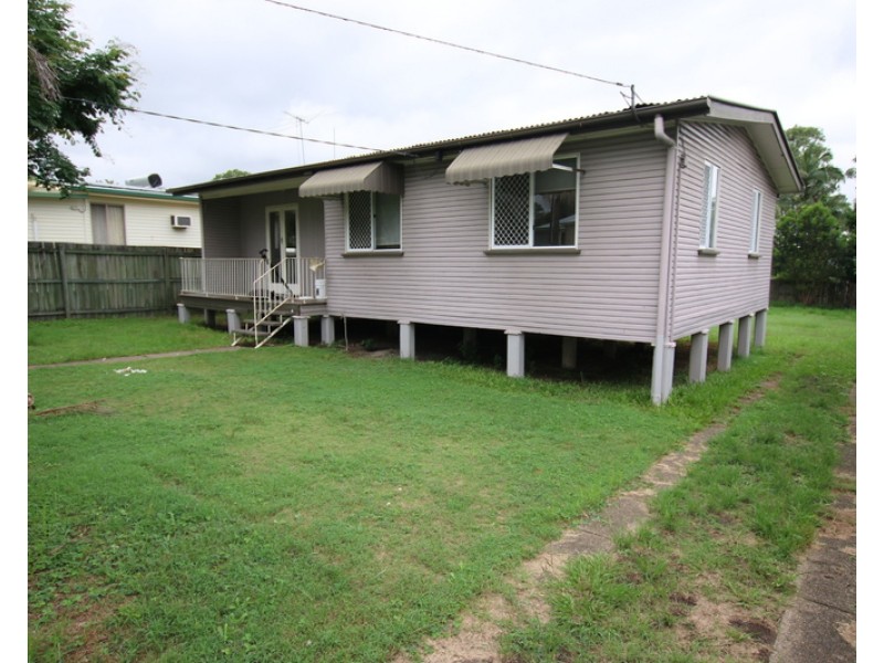 18 Pamela Crescent, Woodridge QLD 4114