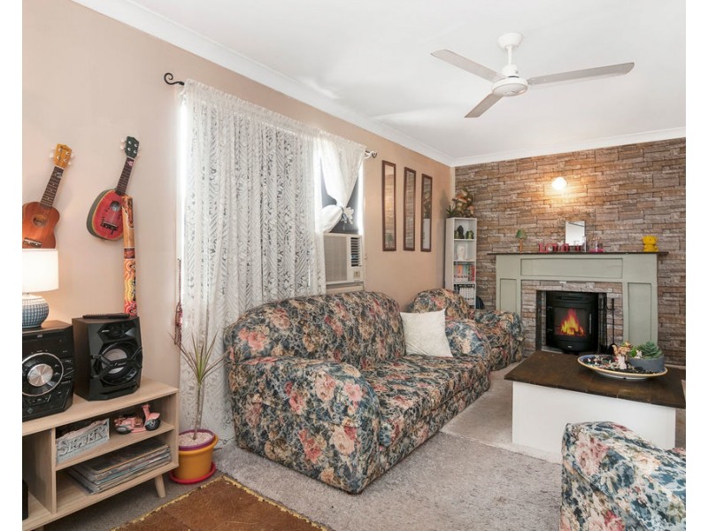 11 Palmer Street, North Ipswich QLD 4305