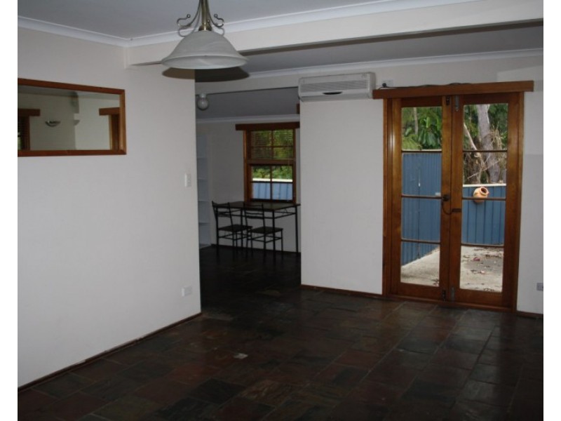4 Benjul Drive, Beenleigh QLD 4207