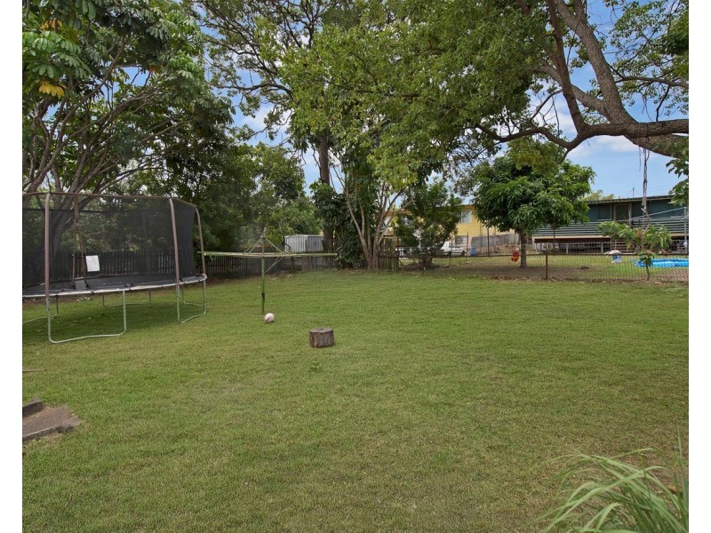 22 Whitey Street, Woodridge QLD 4114
