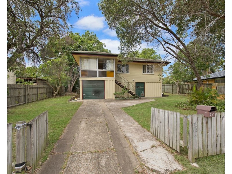 22 Whitey Street, Woodridge QLD 4114