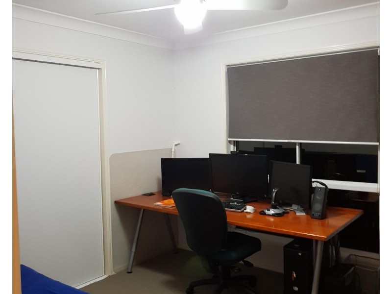 7 Rosegum Rise, Regents Park QLD 4118