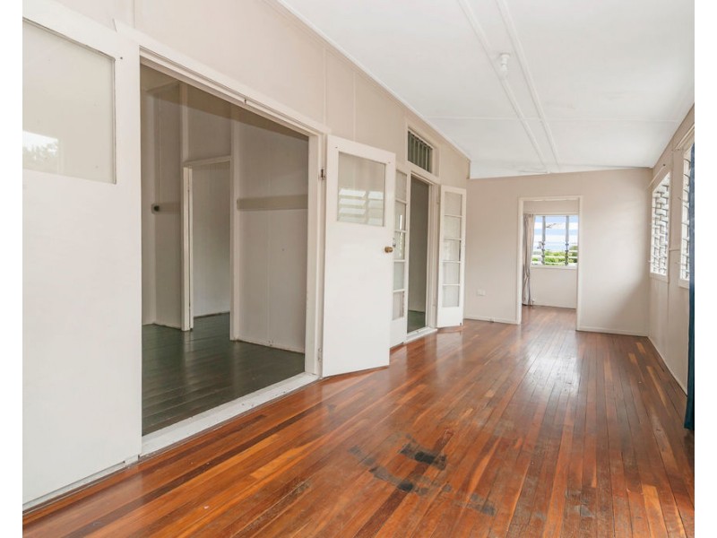 23 Pine Mountain Road, North Ipswich QLD 4305