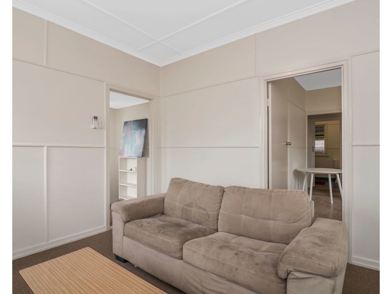 5a Hayes Street, Brassall QLD 4305