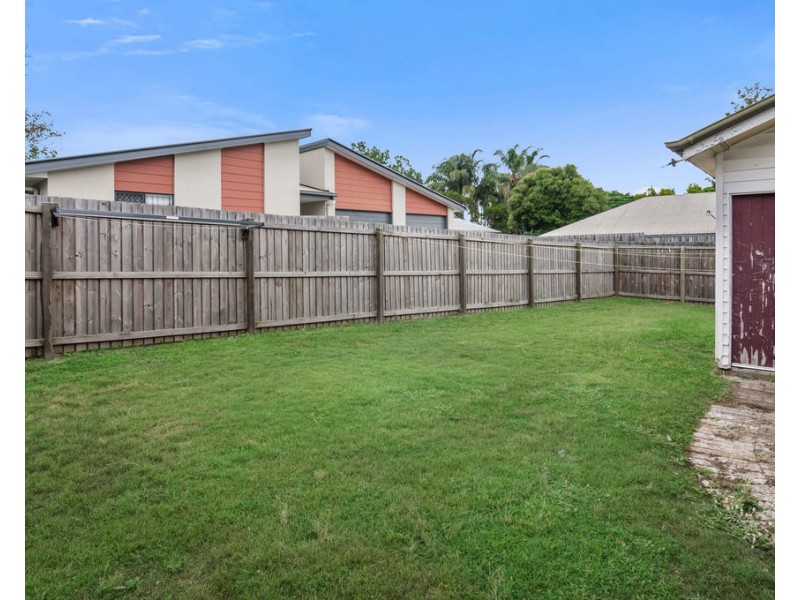 5a Hayes Street, Brassall QLD 4305