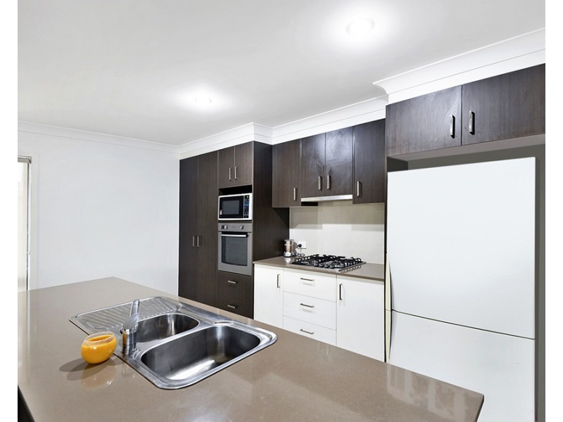 21 Ludlow Crescent, Ormeau Hills QLD 4208