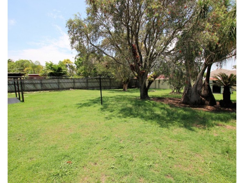 64 Dewar Drive, Loganholme QLD 4129