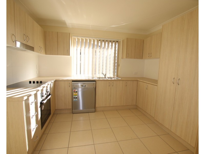 5a Lockyer Place, Crestmead QLD 4132