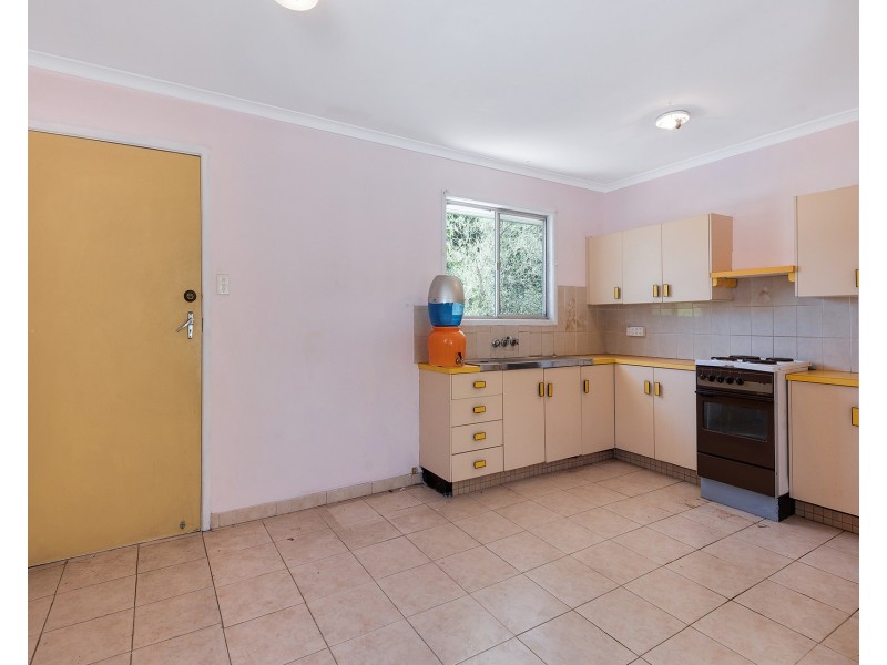 19 Stuart Street, Woodridge QLD 4114