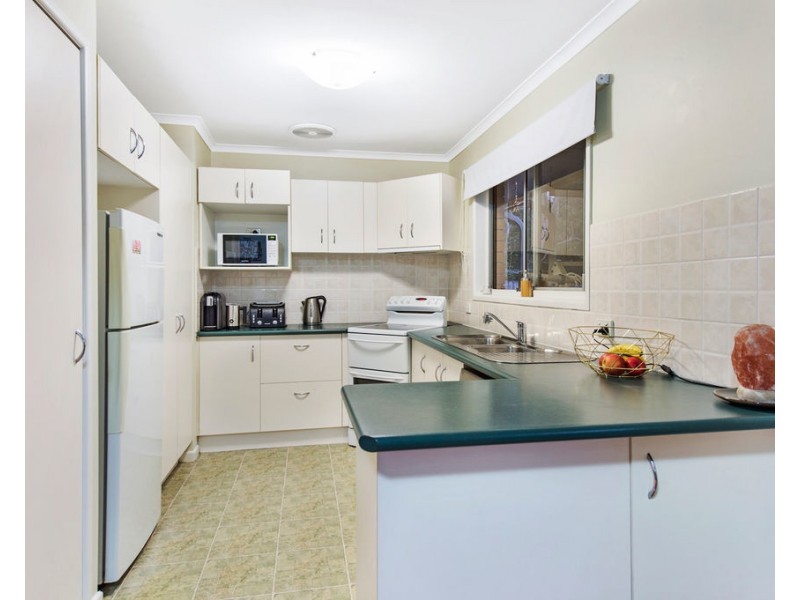 32 Springfield Crescent, Daisy Hill QLD 4127