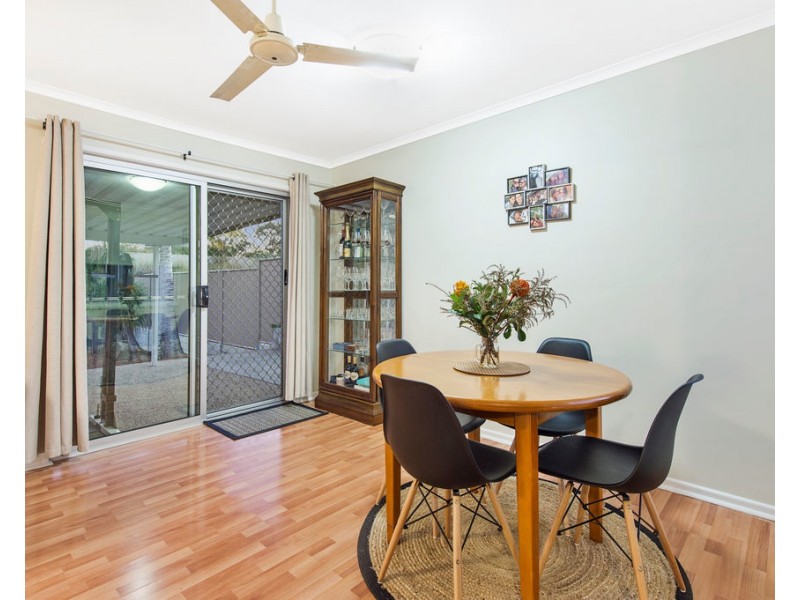 32 Springfield Crescent, Daisy Hill QLD 4127