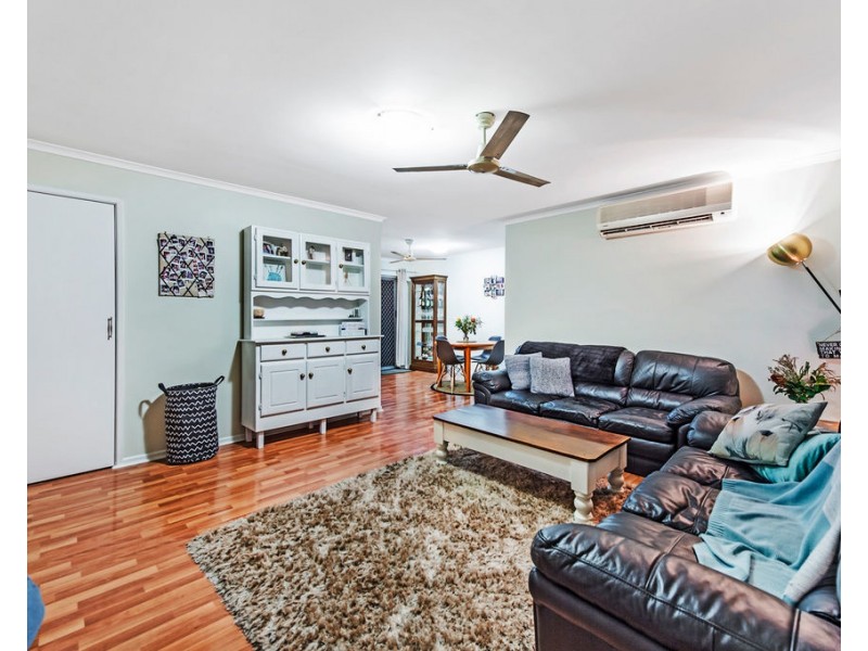 32 Springfield Crescent, Daisy Hill QLD 4127