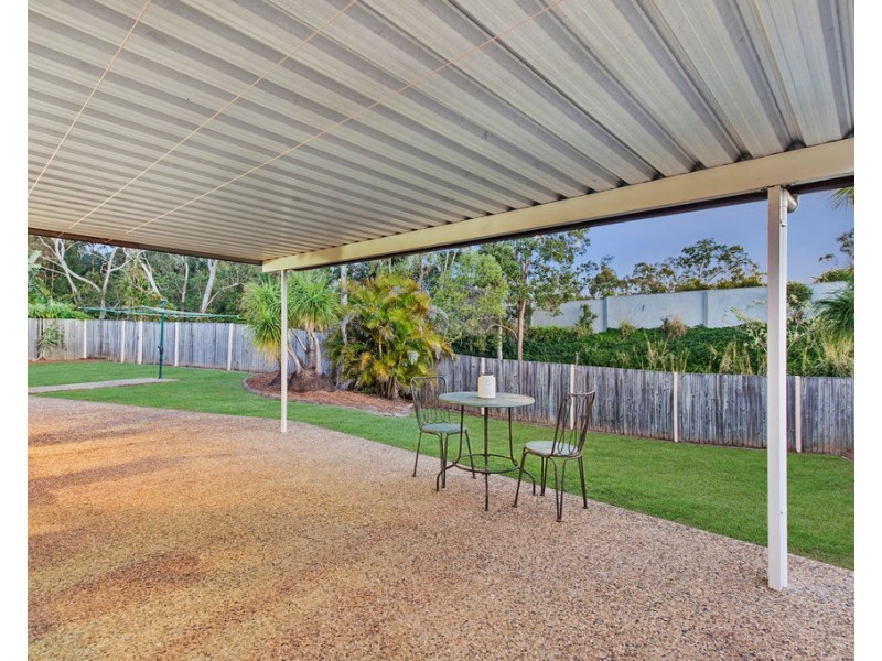 32 Springfield Crescent, Daisy Hill QLD 4127