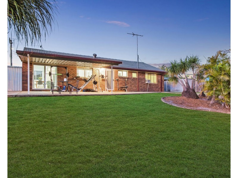 32 Springfield Crescent, Daisy Hill QLD 4127