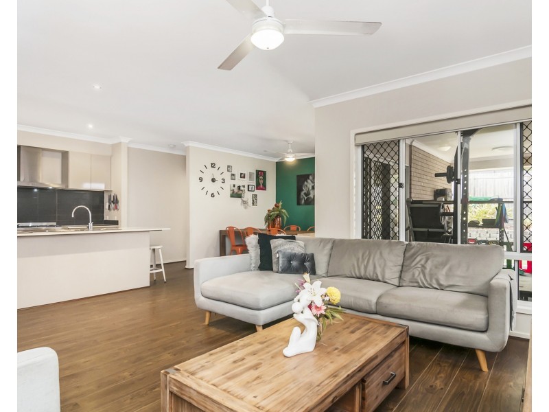 69 Meander Circuit, Holmview QLD 4207