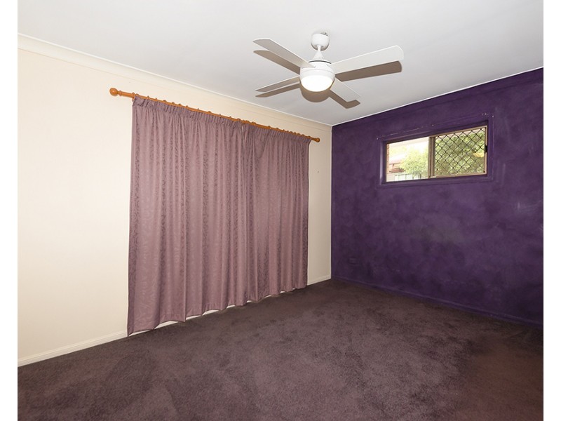 13 Arbour Way, Regents Park QLD 4118
