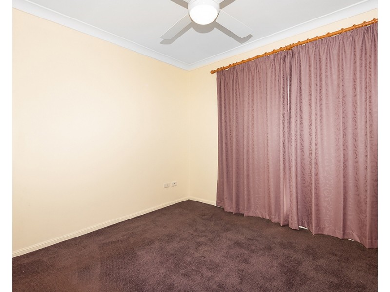 13 Arbour Way, Regents Park QLD 4118