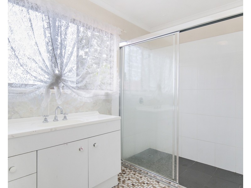 1 Chapman Drive, Beenleigh QLD 4207