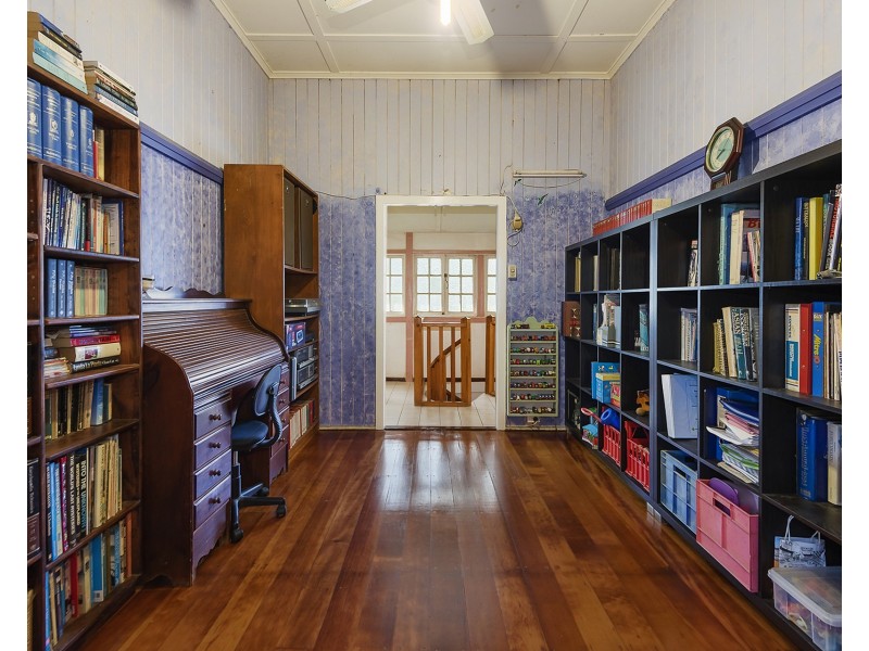 21 Easterly Street, Waterford QLD 4133