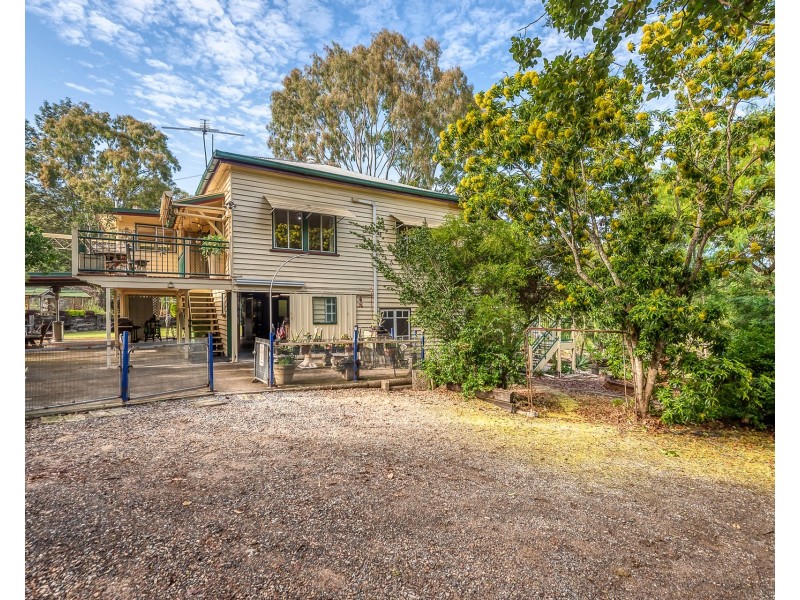 21 Easterly Street, Waterford QLD 4133