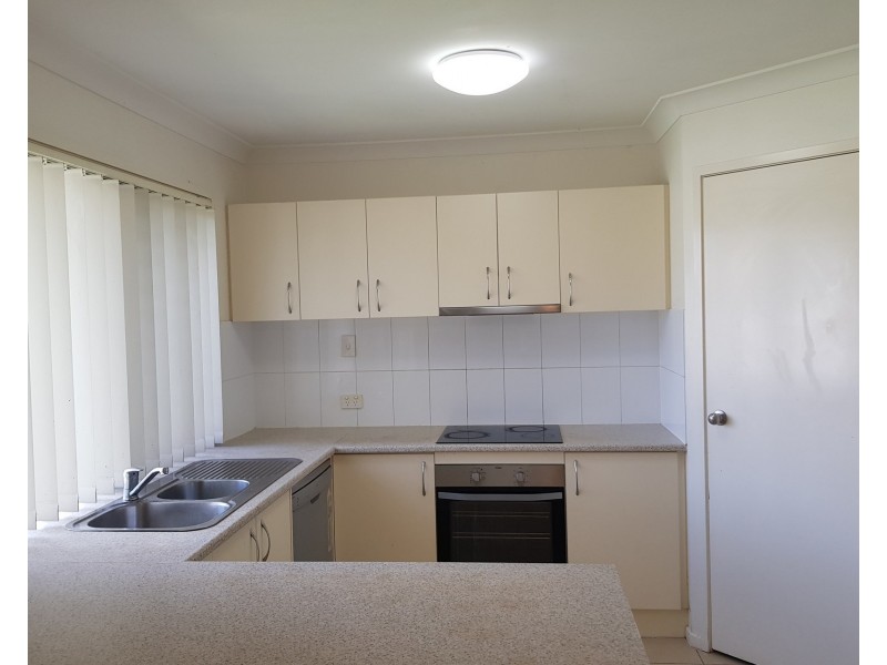 13 Davison Court, Marsden QLD 4132