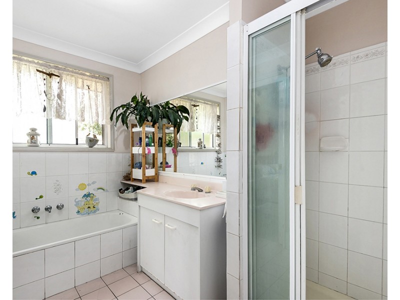 22 Jessie Crescent, Bethania QLD 4205
